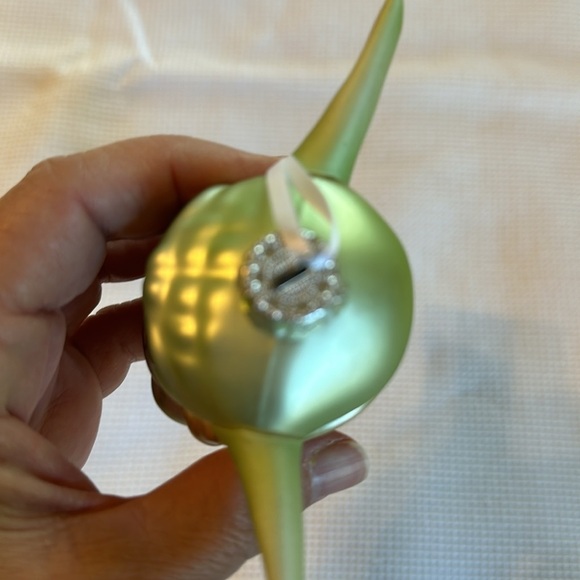 Hallmark Star Wars Blown Glass Christmas Ornament Grogu New W/Tags - Picture 5 of 9